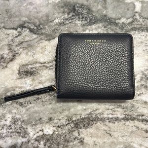 Tory Burch Medium Wallet In Black